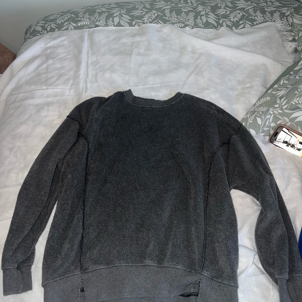 Men's Gray Sweater